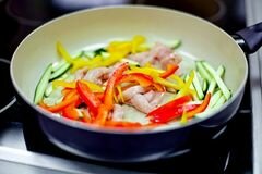 «Азиатская (тайская) лапша с курицей терияки» - приготовления блюда - шаг 1
