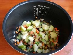 «Рагу из замороженных овощей в мультиварке» - приготовления блюда - шаг 3