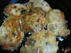 «Оладьи с грибами и беконом» - приготовления блюда - шаг 8