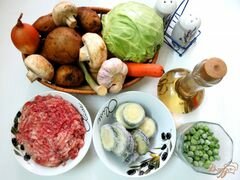 «Рагу с фрикадельками в сметанном соусе» - приготовления блюда - шаг 1