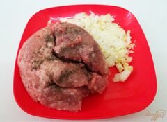 «Рагу с фрикадельками в сметанном соусе» - приготовления блюда - шаг 2