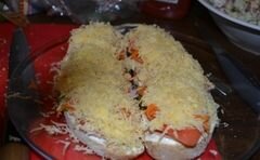 «Горячий бутерброд с корейской морковкой» - приготовления блюда - шаг 8