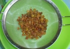 «Постная коврижка с орехами и изюмом» - приготовления блюда - шаг 4