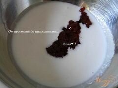 «Блинчики на кокосовых сливках с розовым соусом» - приготовления блюда - шаг 5